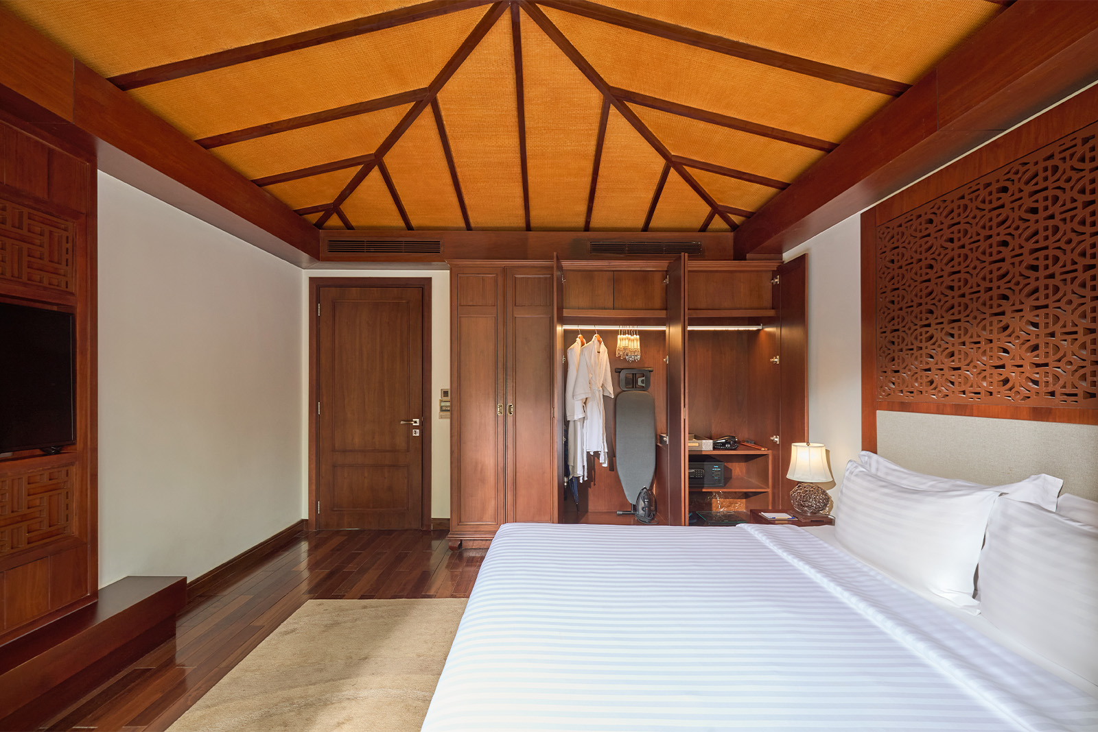 Three Bedroom Garden Villa - 4