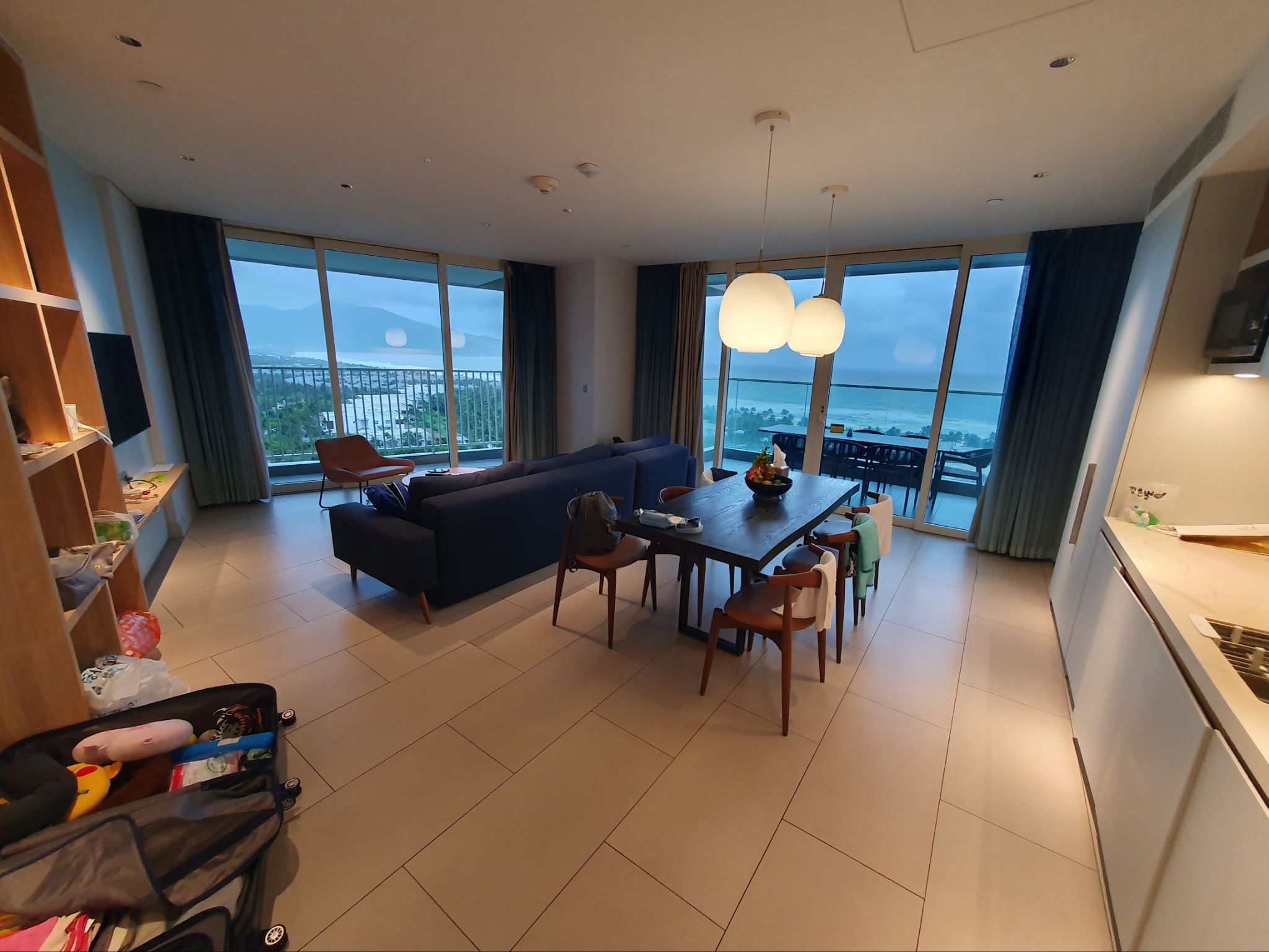 2Bedroom Suite With Terrace Panoramic Ocean View-1King&1Twin - 6