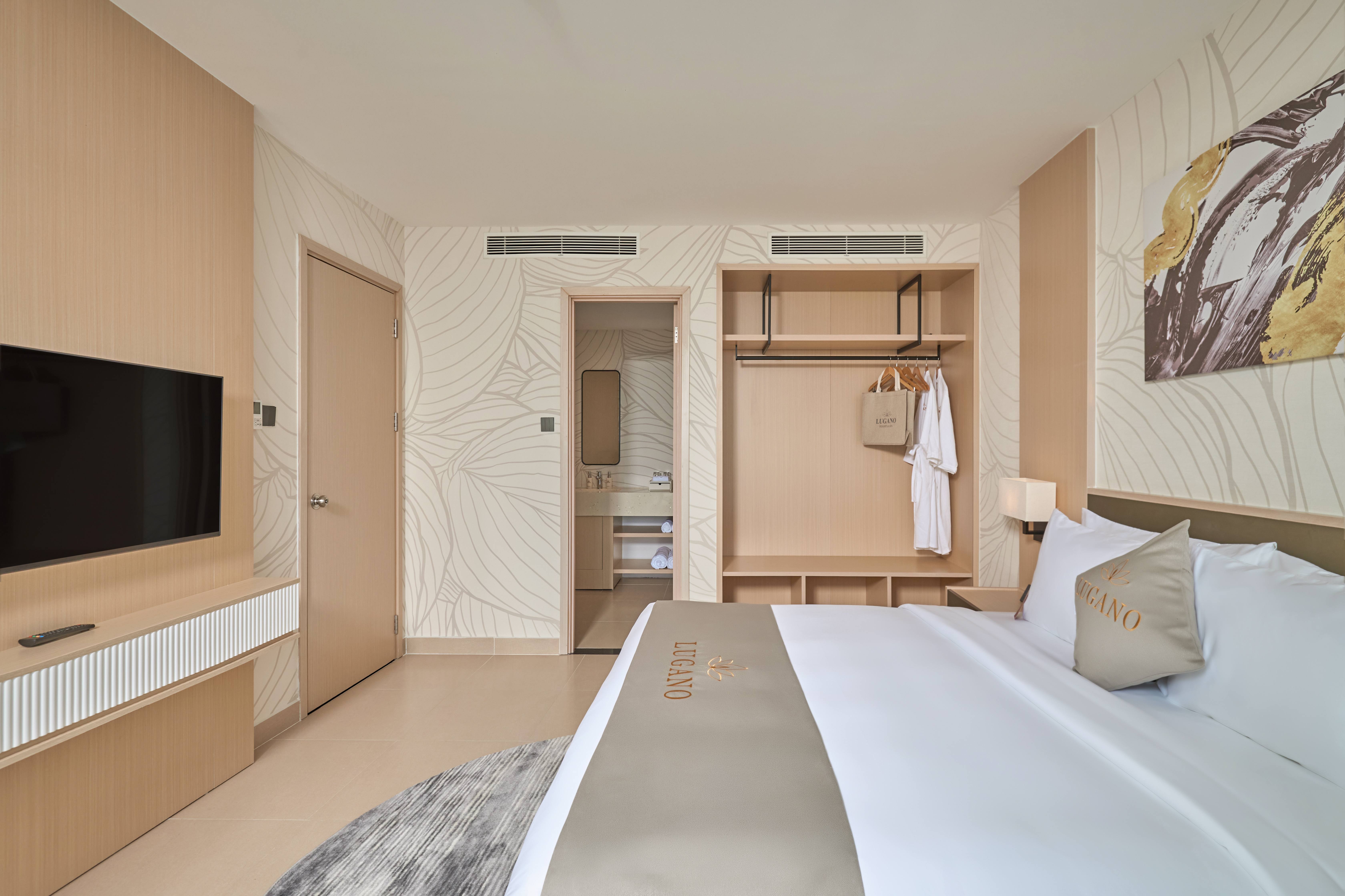Suite 1 Bedroom - 6
