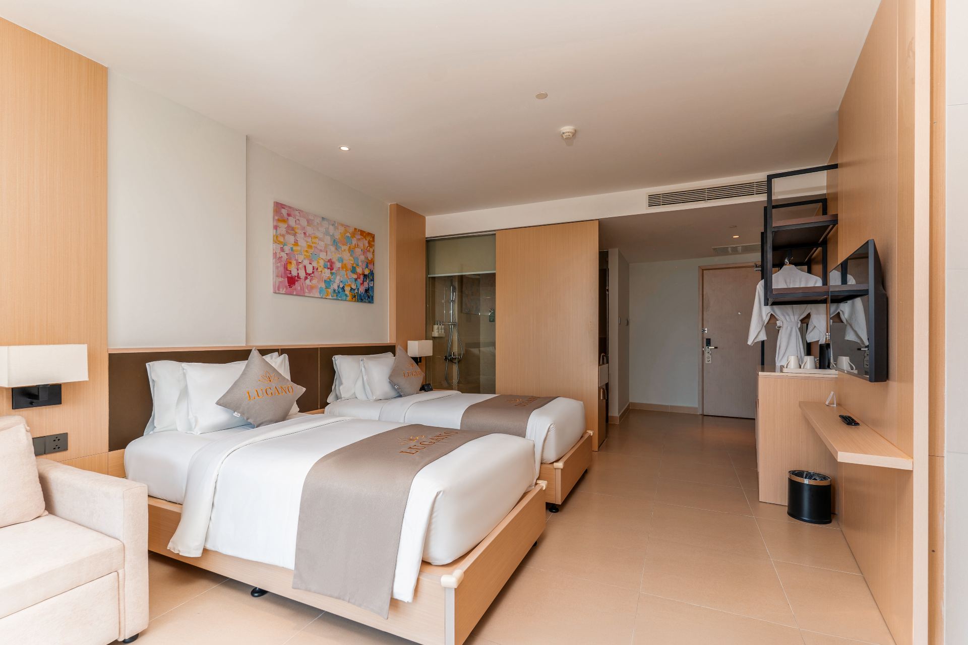 Deluxe Twin Room - 3