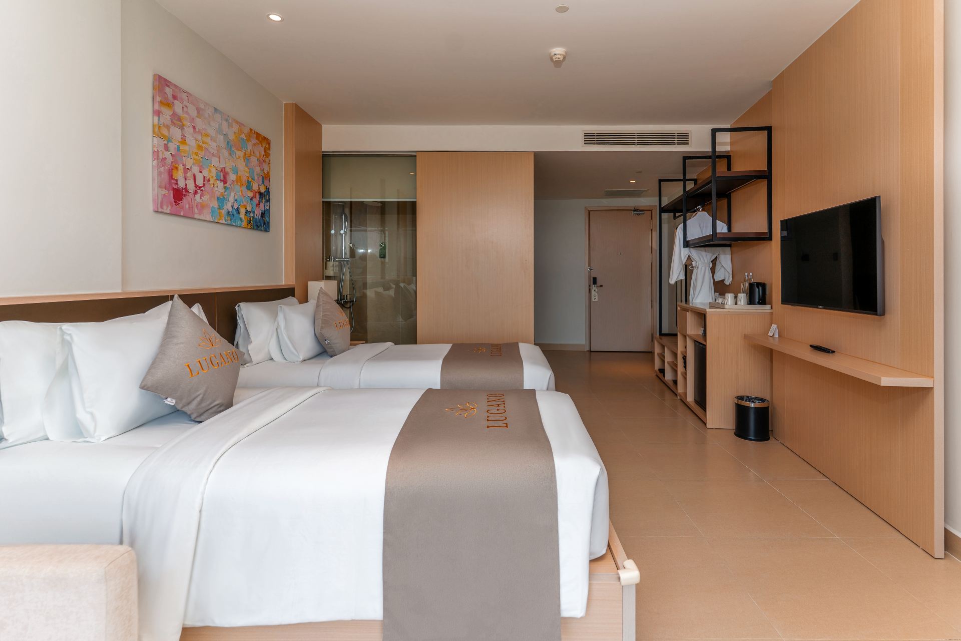 Deluxe Partial Sea View Twin - 4