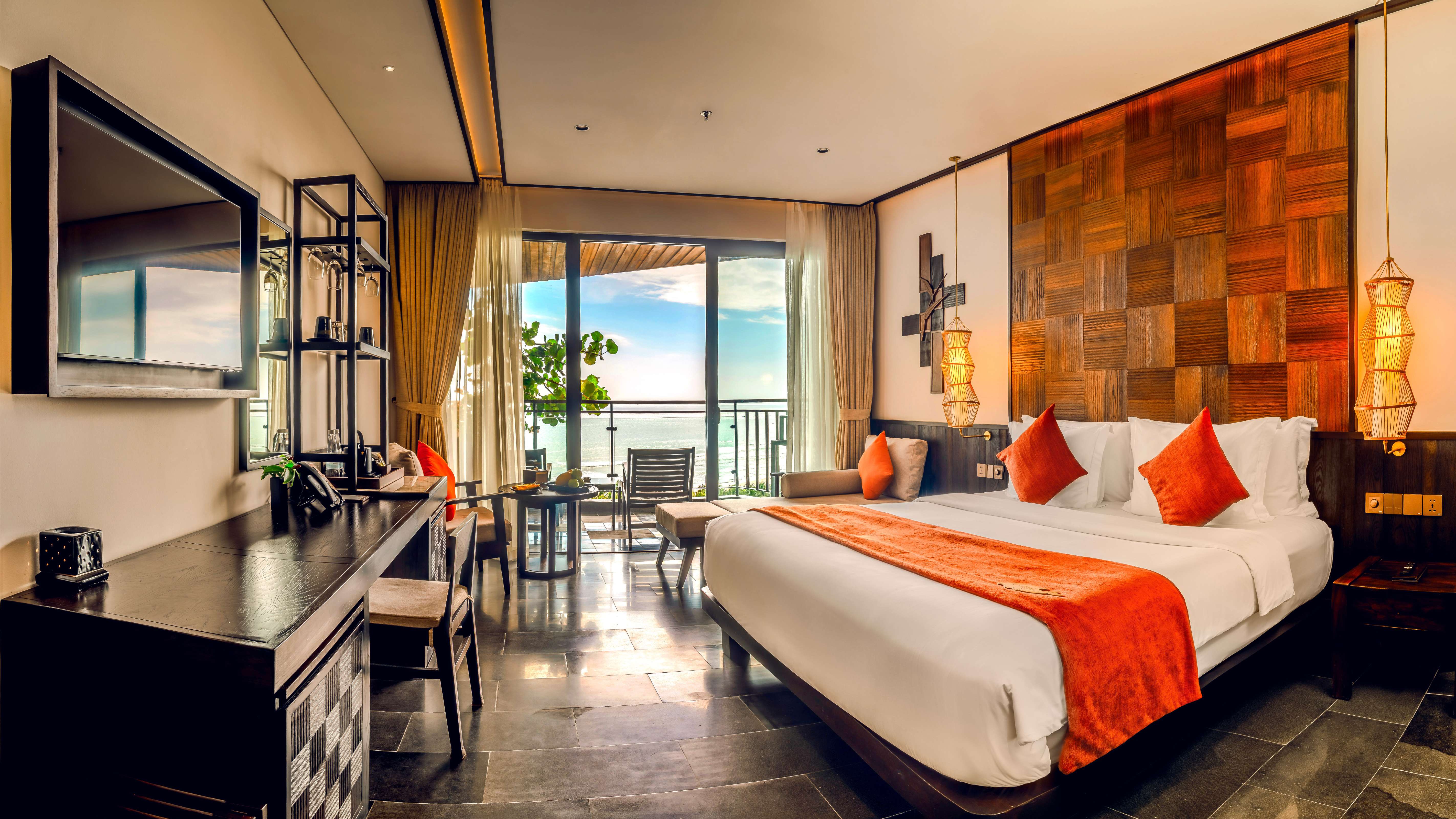 Deluxe King Room Sea View