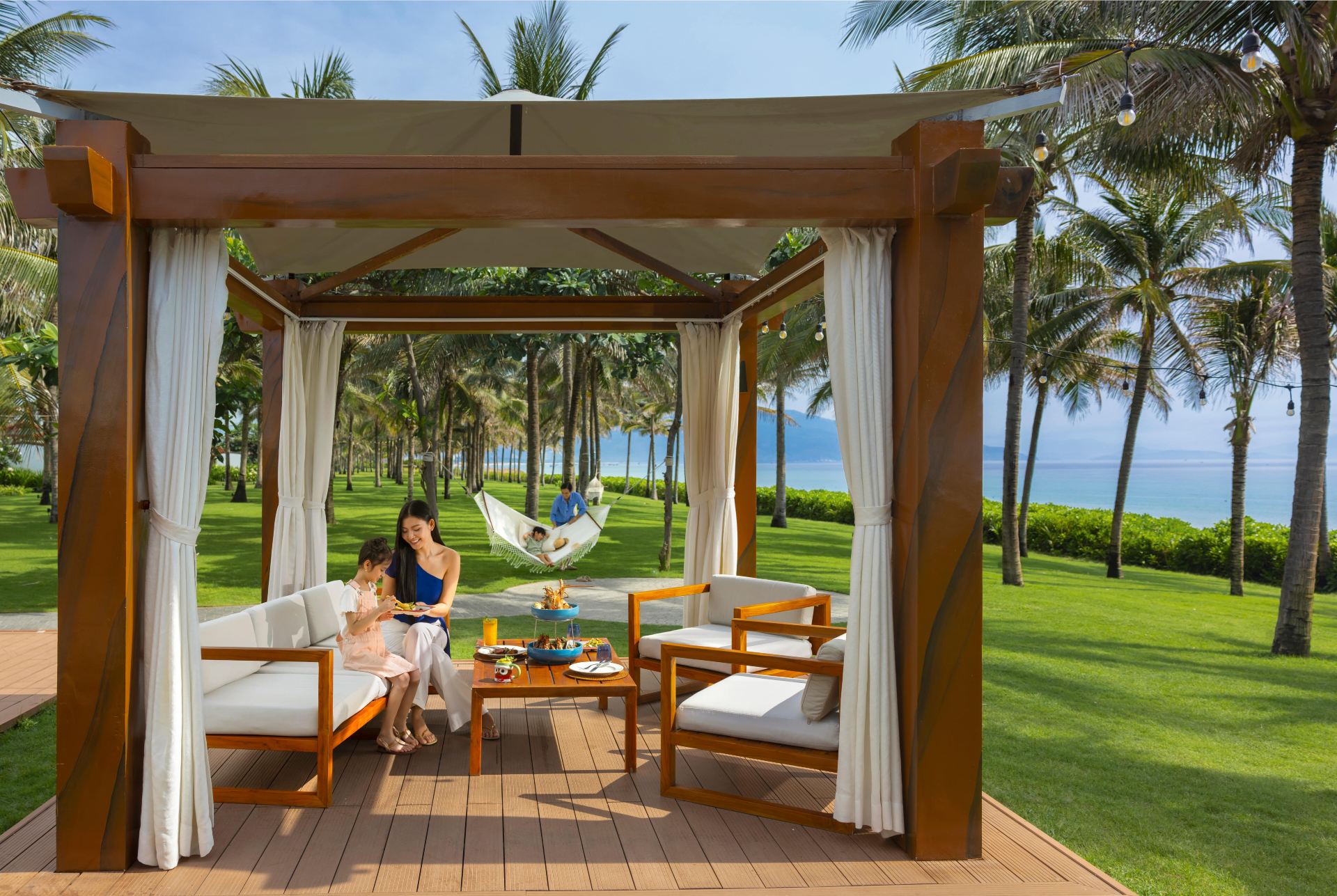 One Bedroom Beach Front Pool Villa - 6