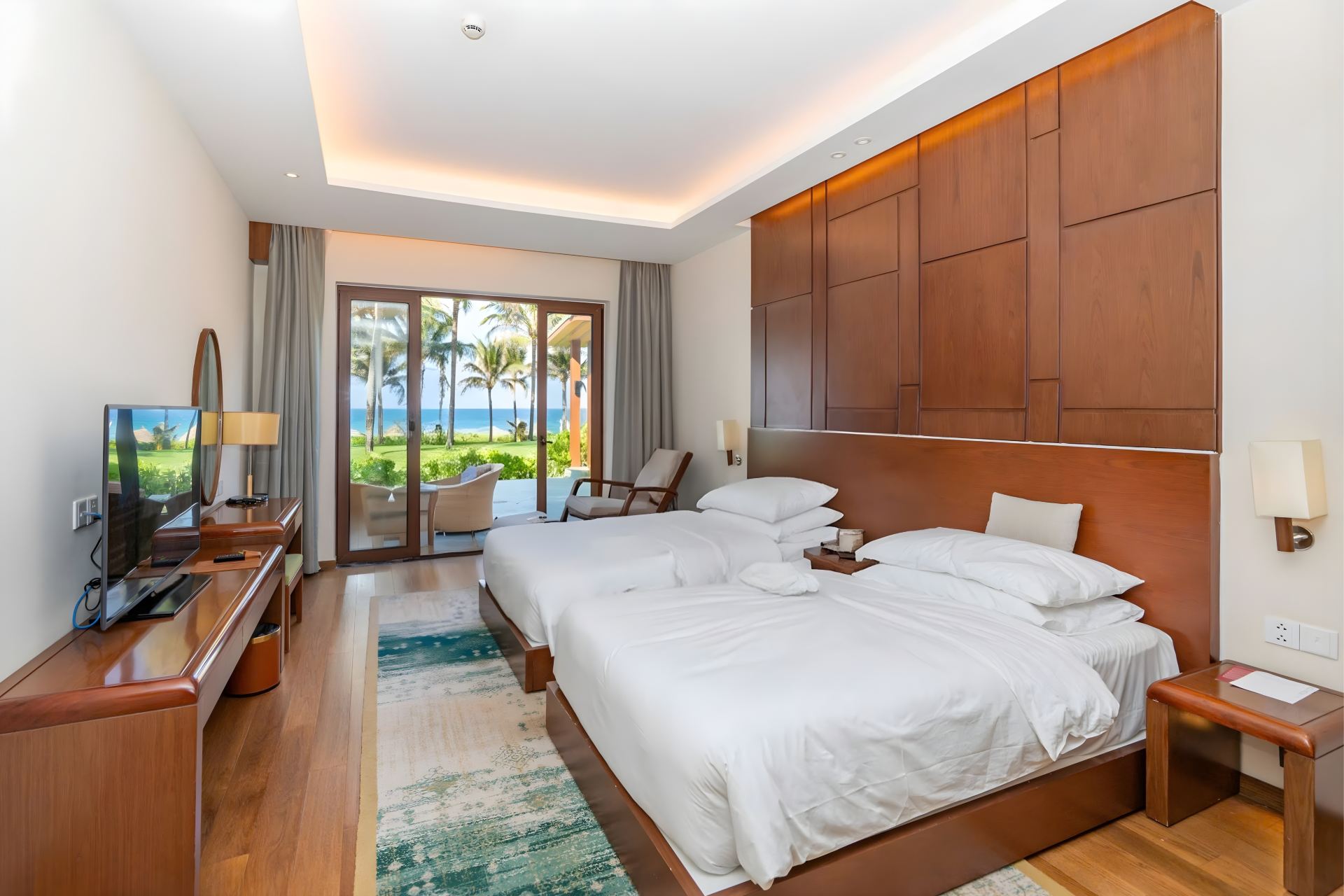 Two Bedroom Beach Front Pool Villa - 3