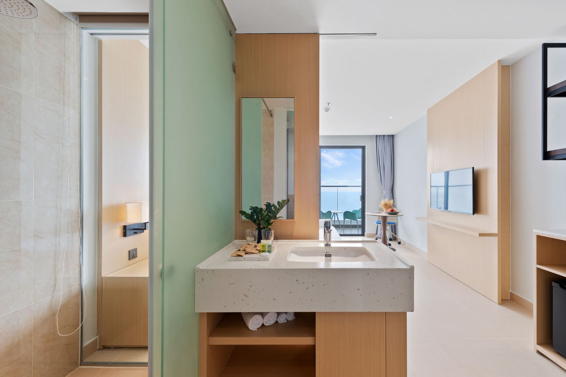 PREMIER TWIN OCEAN FRONT - 2