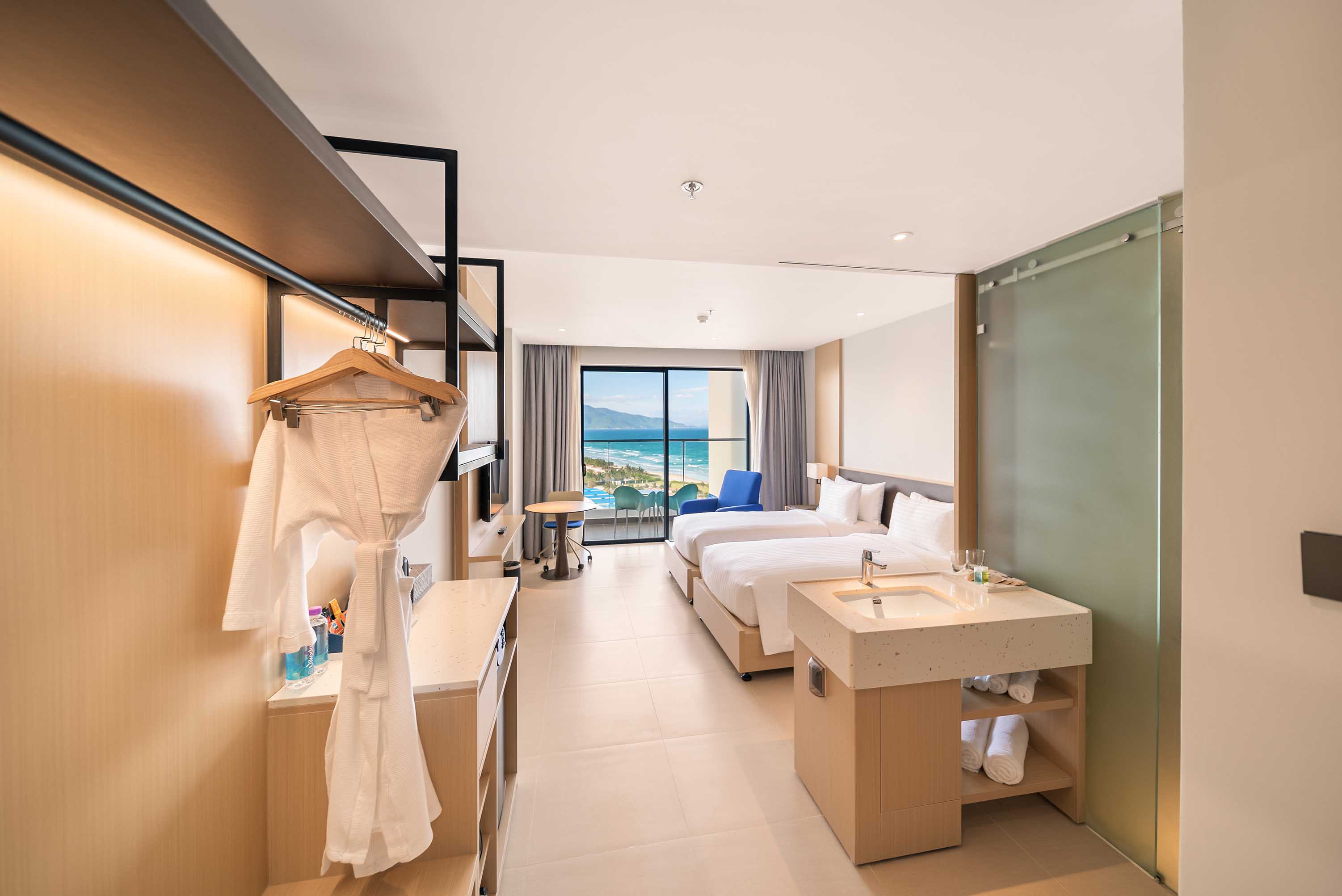 Deluxe Twin Sea View - 2