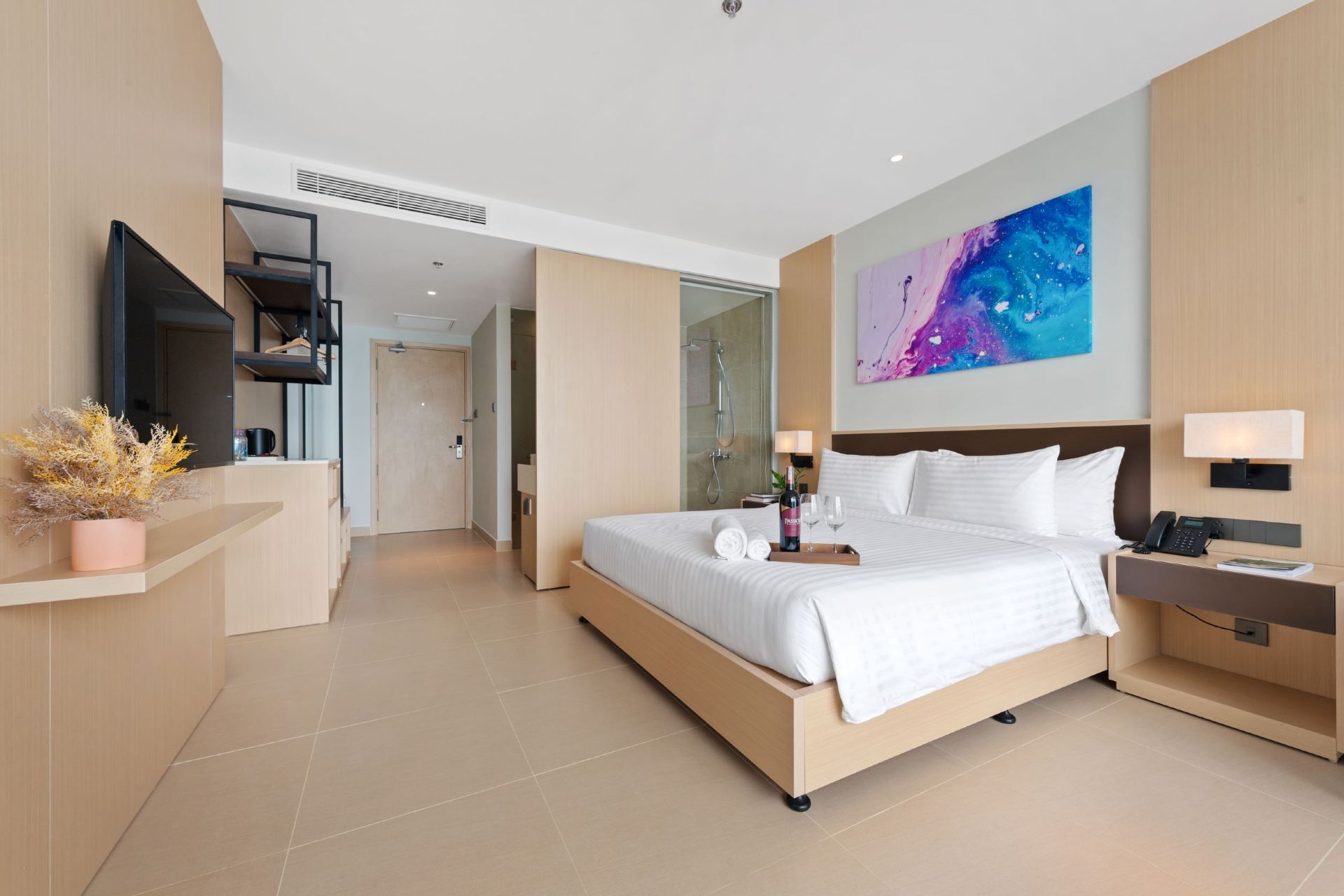 PREMIER KING OCEAN FRONT - 2