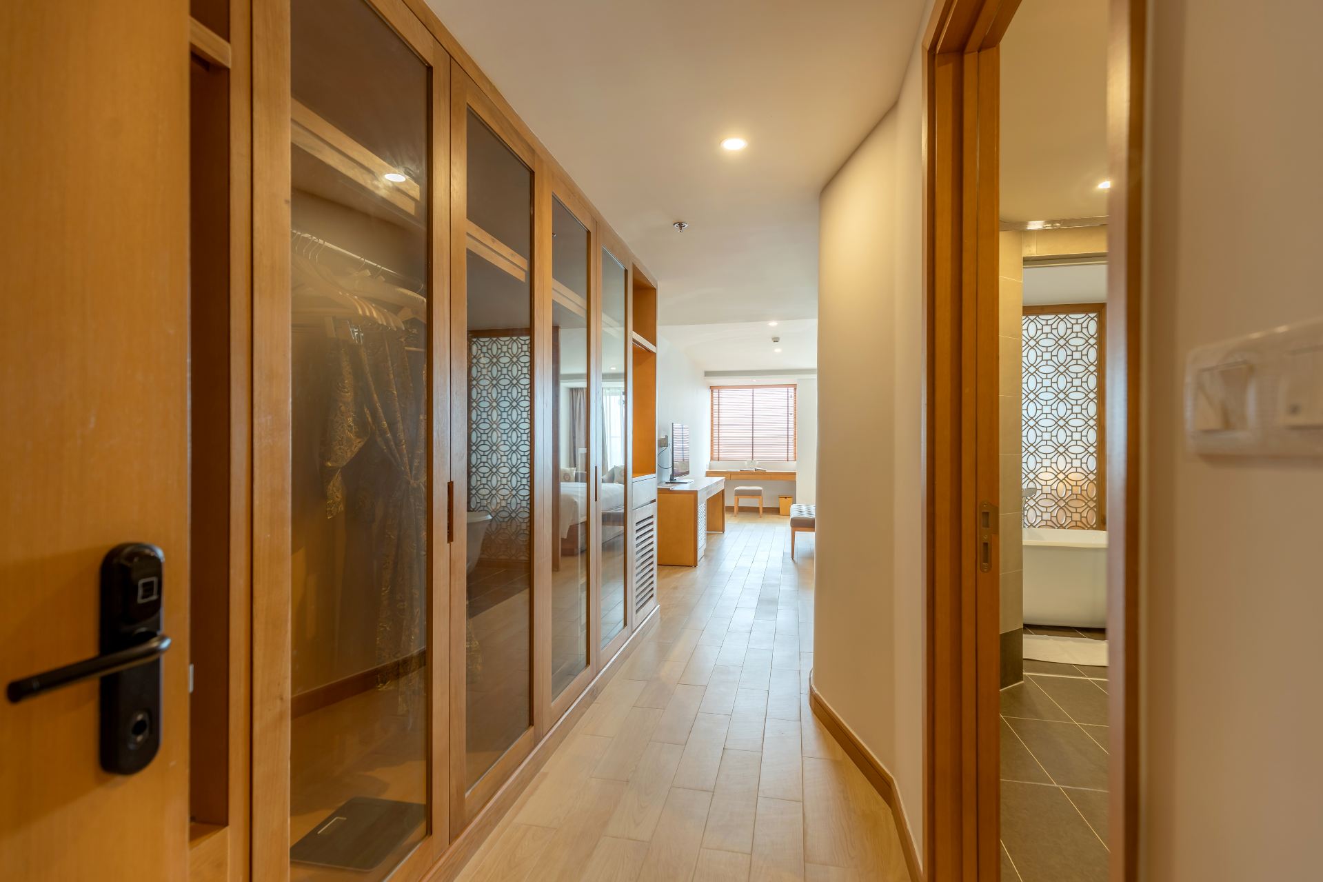 Grand Ocean View Room - 5