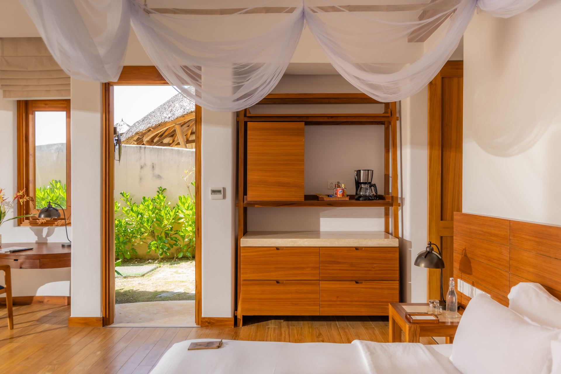 One-Bedroom Pool Villa with 2 Single Beds - 6
