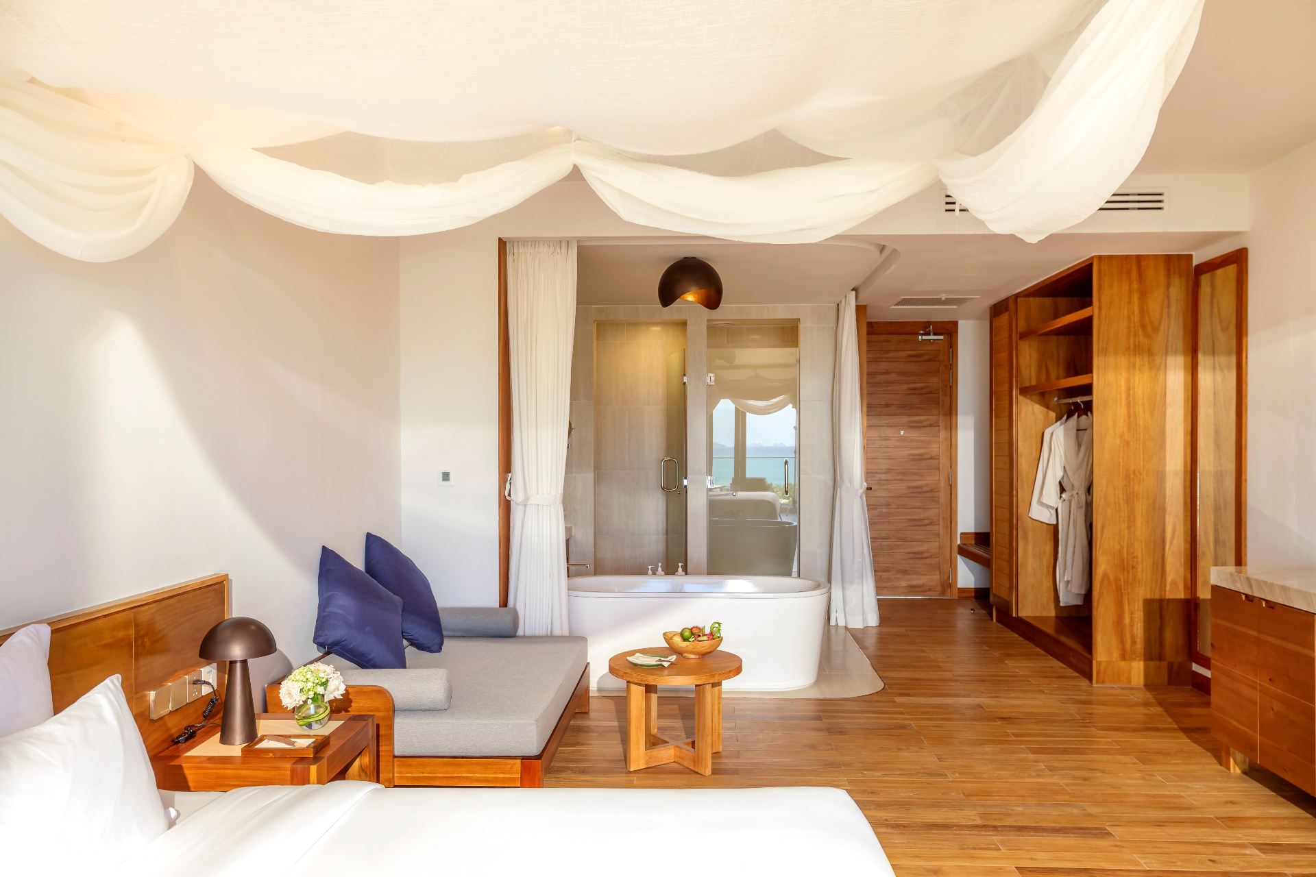Garden View Deluxe with 2 Single Beds - 5