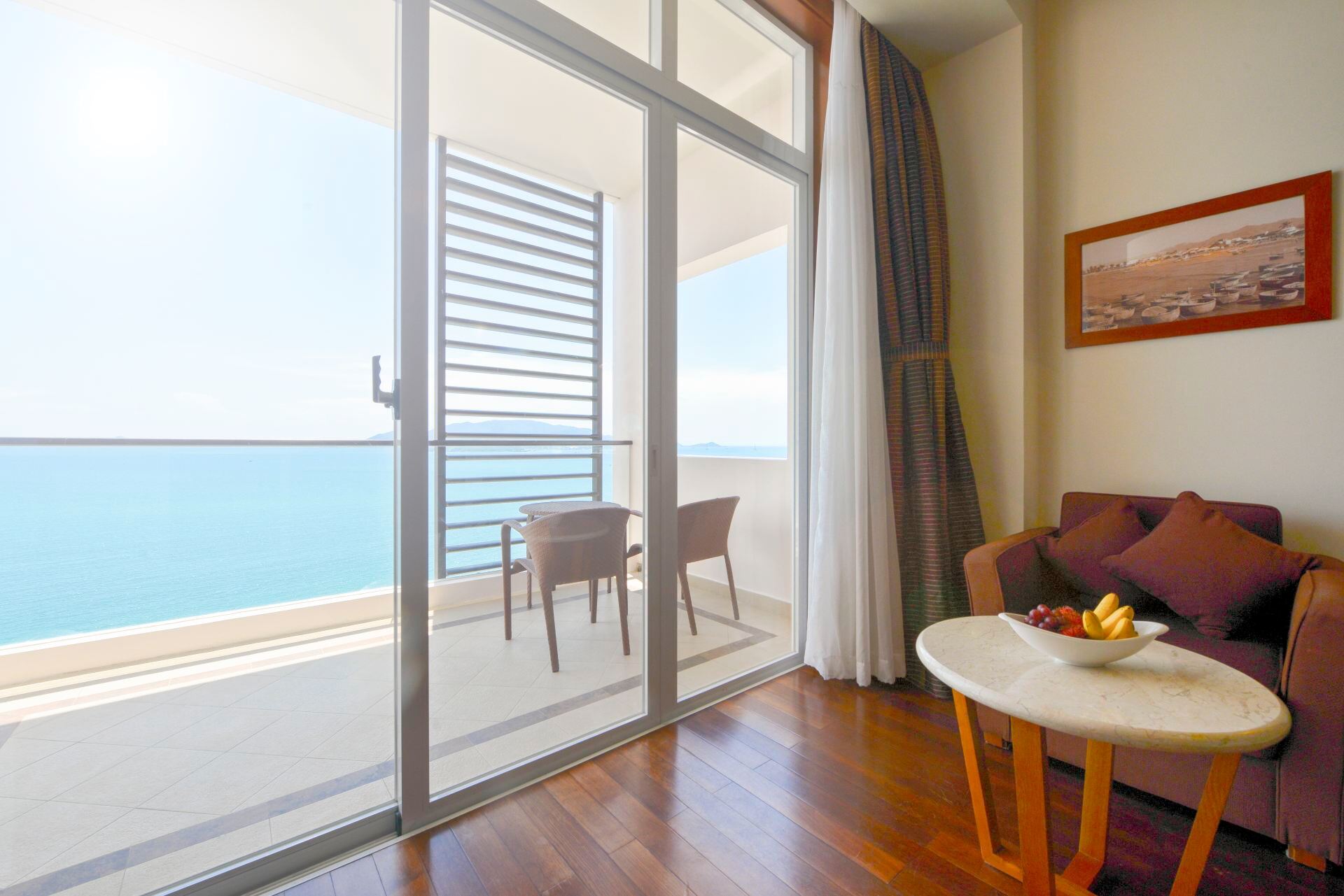 Deluxe Room - 6